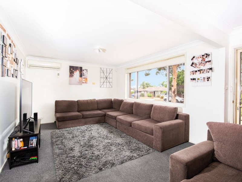 11  Malone Crescent, Dean Park NSW 2761