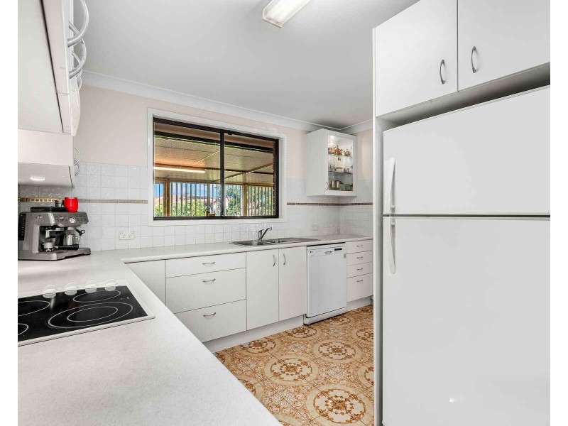 18 Barnfield Place, Dean Park NSW 2761