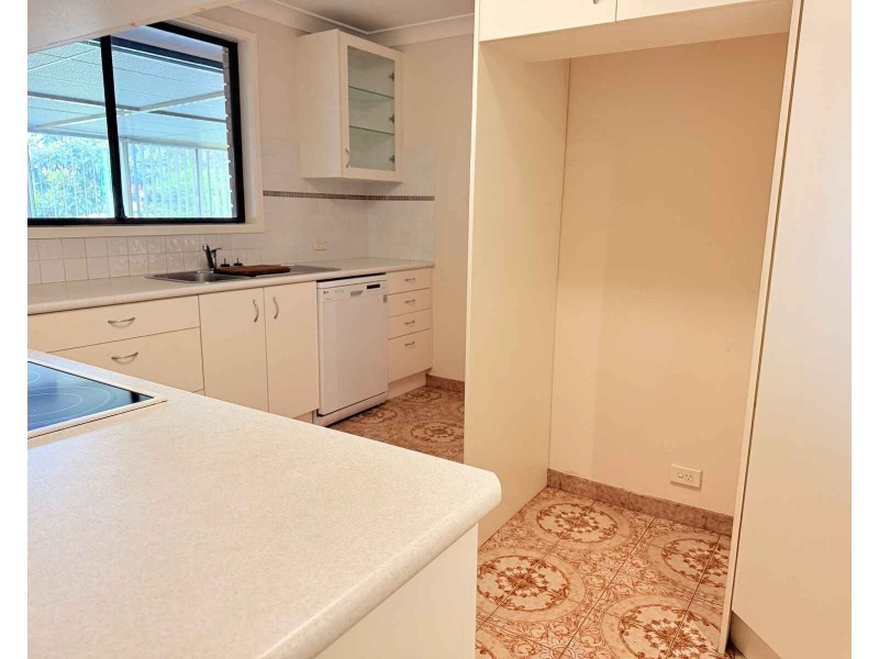 18 Barnfield Place, Dean Park NSW 2761