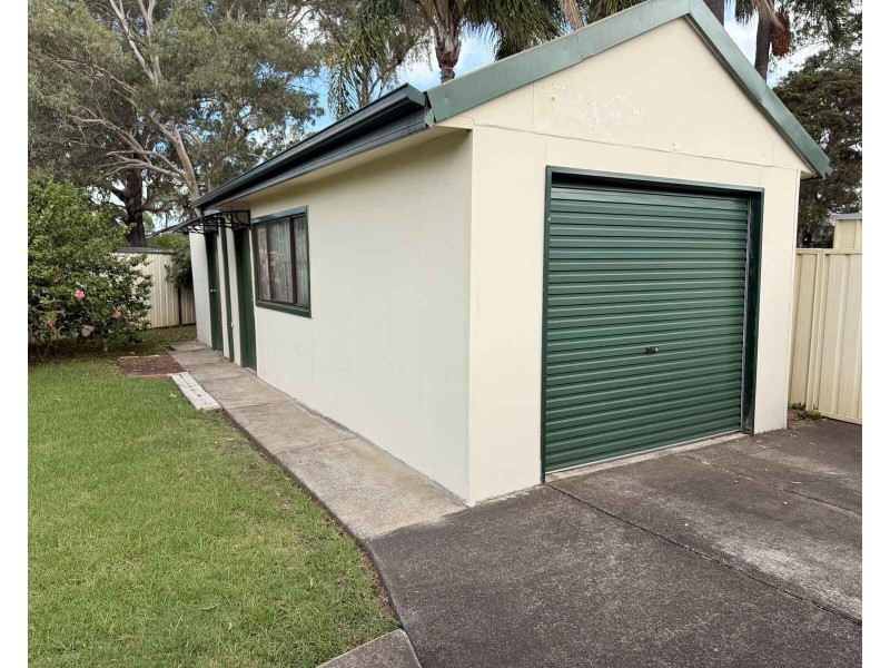 18 Barnfield Place, Dean Park NSW 2761