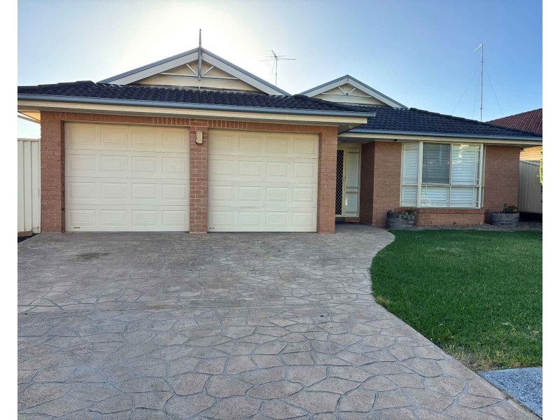 12  Turquoise Street, Quakers Hill NSW 2763