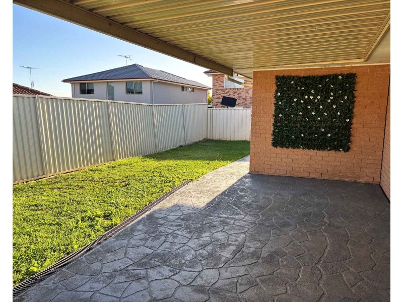 12  Turquoise Street, Quakers Hill NSW 2763