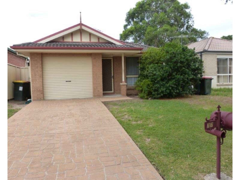 77 Manorhouse Blvd, Quakers Hill NSW 2763