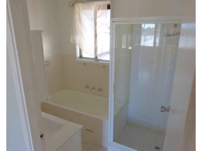 64 Ridgeway Crescent, Quakers Hill NSW 2763