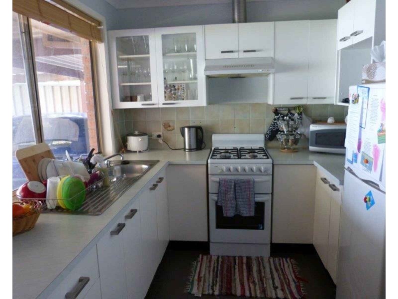 6 Crispin Place, Quakers Hill NSW 2763