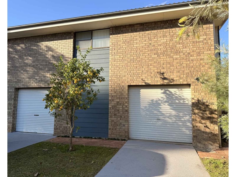 12 Books Crescent, Mcgraths Hill NSW 2756