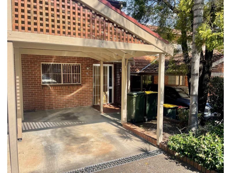 4/19 Torrance Crescent, Quakers Hill NSW 2763