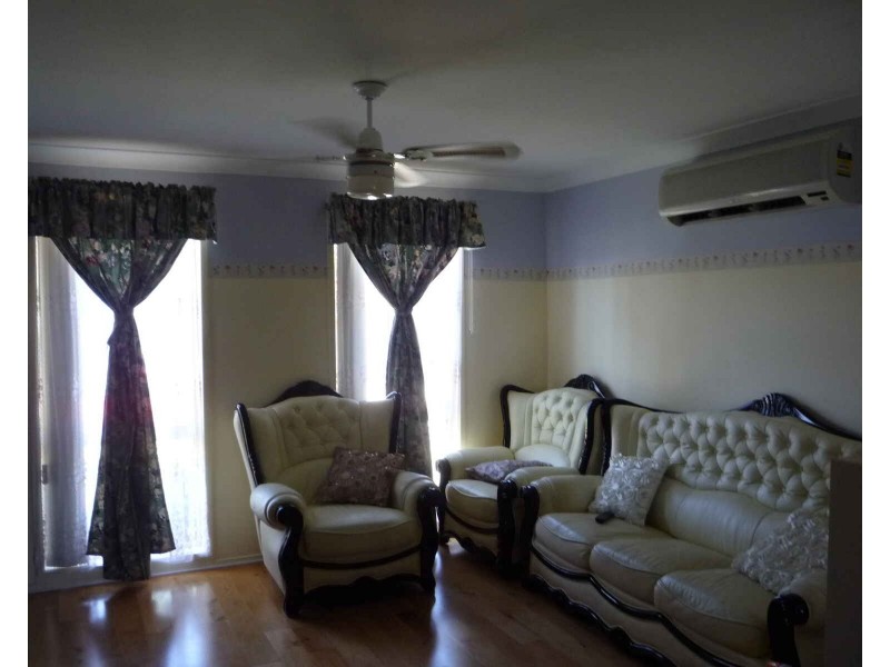 67 Manorhouse Blvd, Quakers Hill NSW 2763