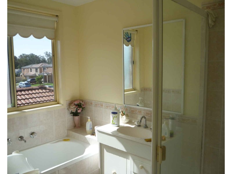 67 Manorhouse Blvd, Quakers Hill NSW 2763