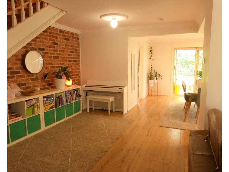 16b Corbin Avenue, Quakers Hill NSW 2763