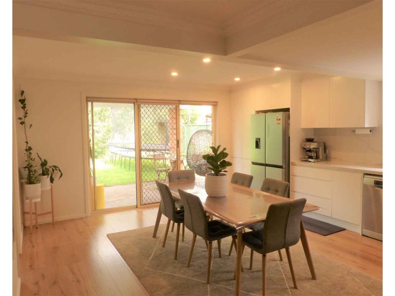 16b Corbin Avenue, Quakers Hill NSW 2763