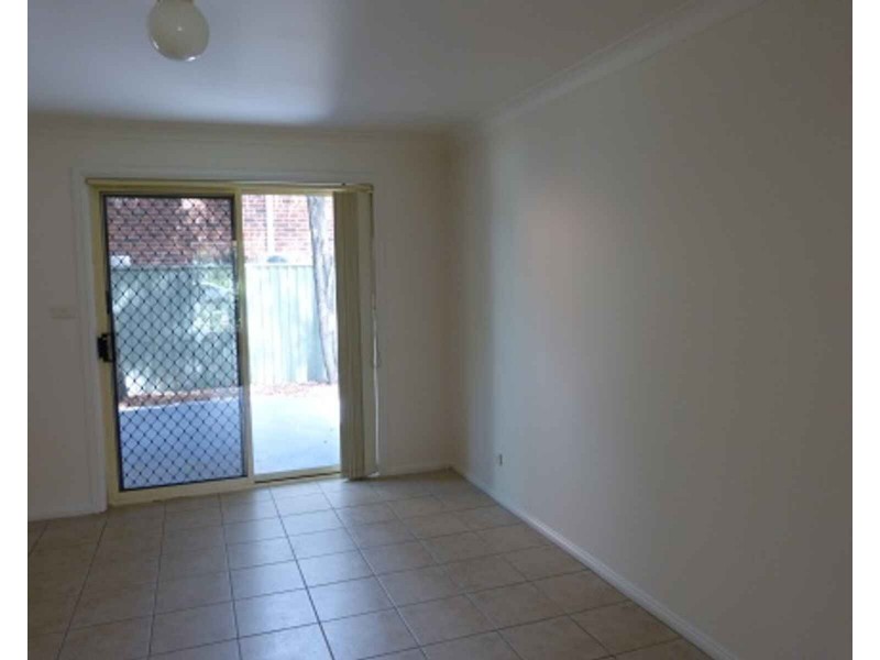 12 Hillcrest Road, Quakers Hill NSW 2763