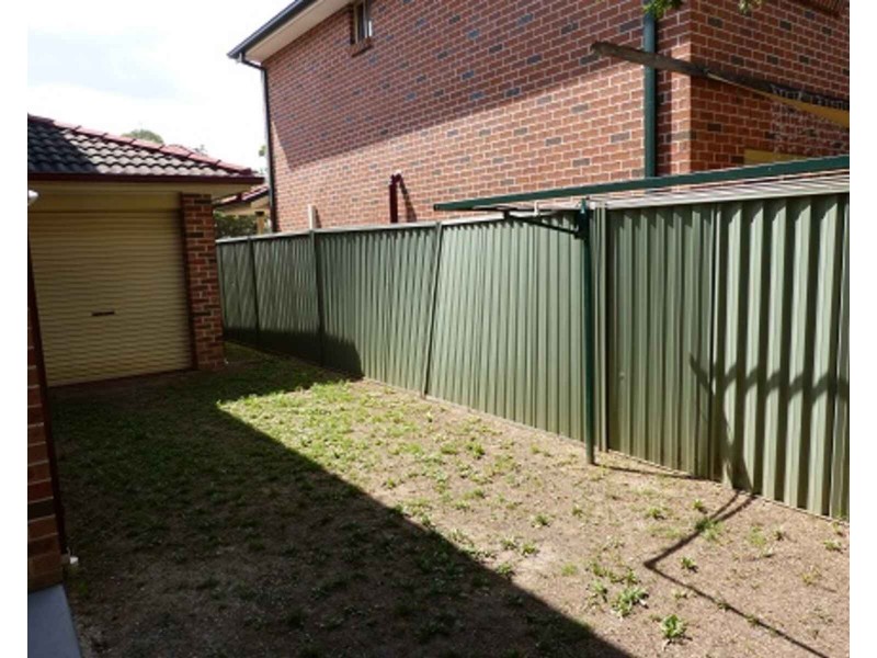 12 Hillcrest Road, Quakers Hill NSW 2763