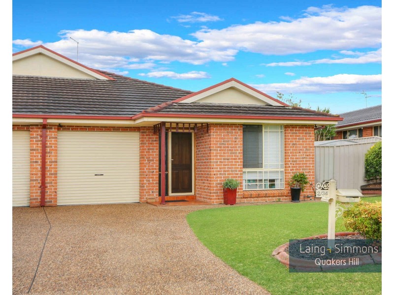 2/34 Olwen Place, Quakers Hill NSW 2763