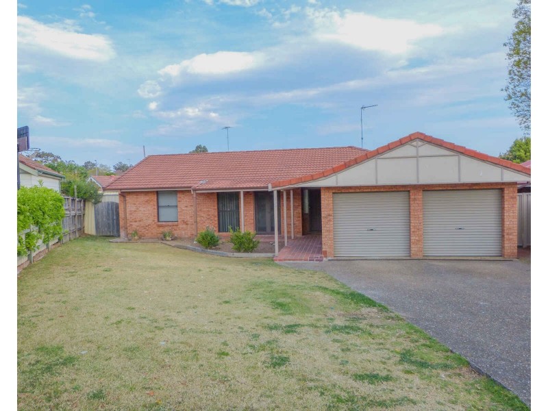 5 Yarraman Place, Quakers Hill NSW 2763