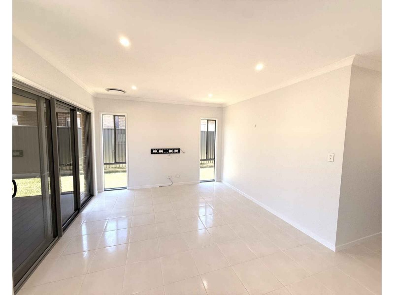 21 Witts Avenue, Marsden Park NSW 2765