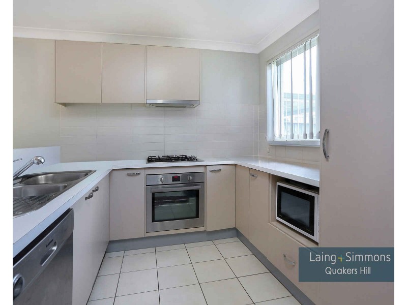 10 Silvereye Circuit, Woodcroft NSW 2767