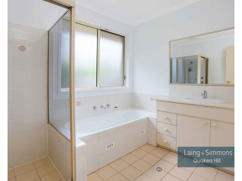 14 Peppertree Grove, Quakers Hill NSW 2763