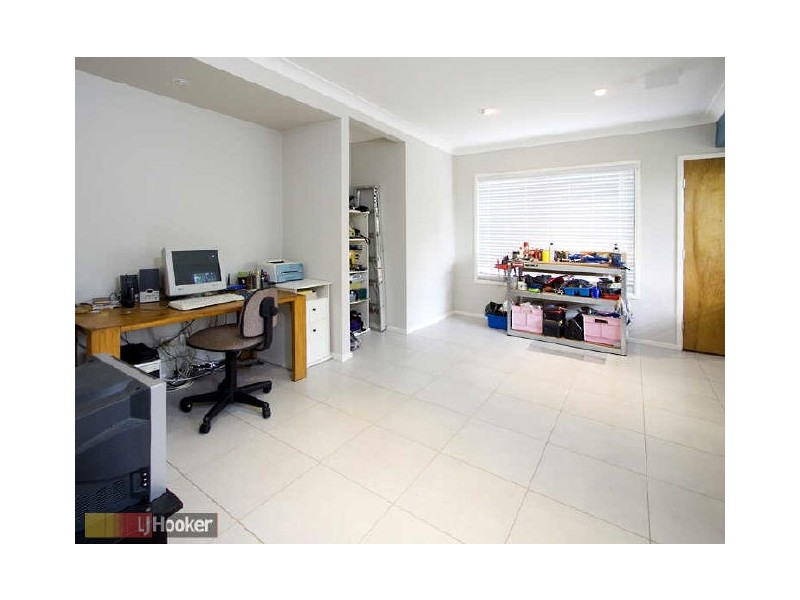 Eatons Hill QLD 4037