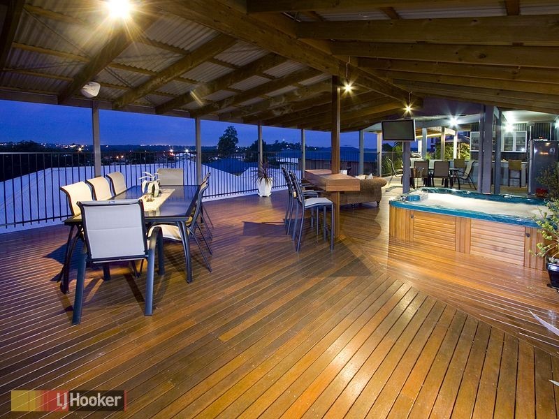 Eatons Hill QLD 4037