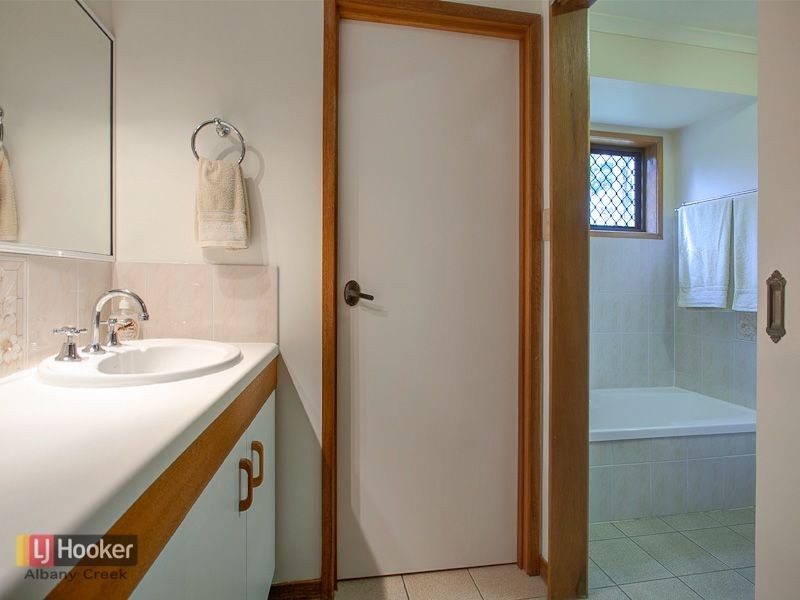 Eatons Hill QLD 4037