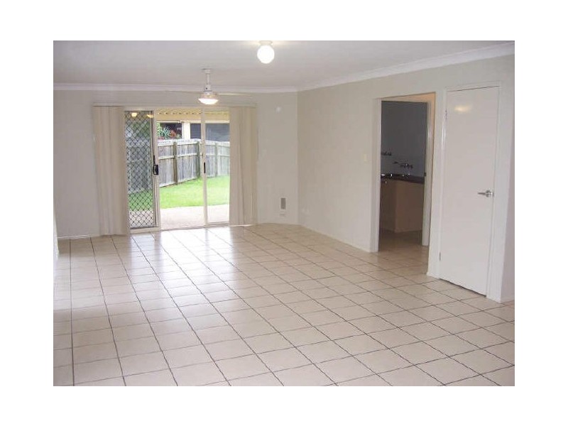 2 Bison Court, Warner QLD 4500