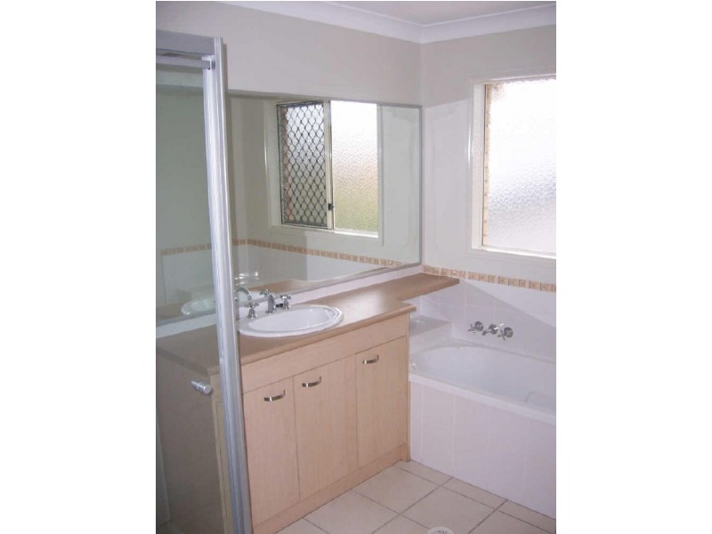 2 Bison Court, Warner QLD 4500