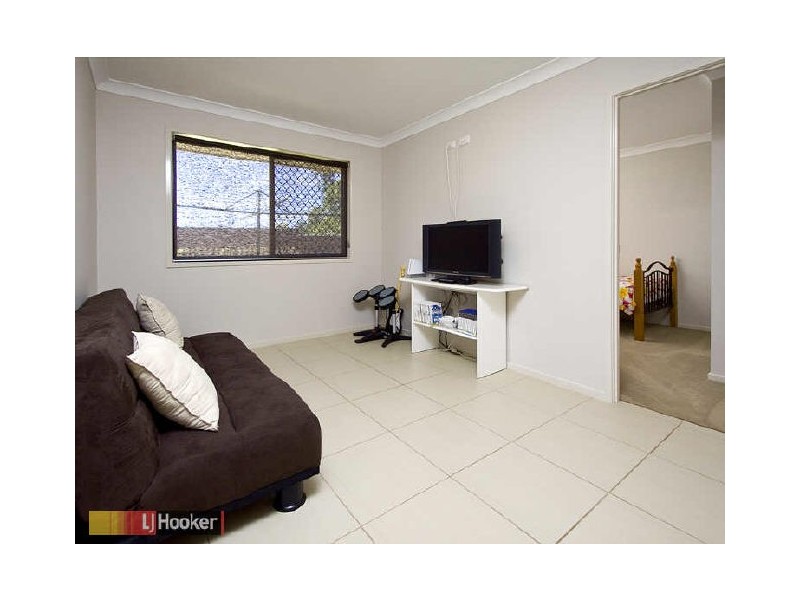 Warner QLD 4500