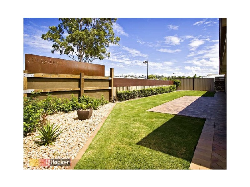Warner QLD 4500