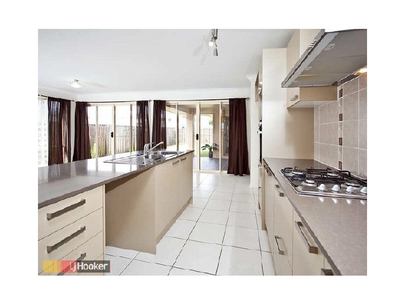 Eatons Hill QLD 4037