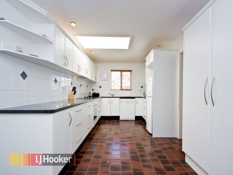 Eatons Hill QLD 4037