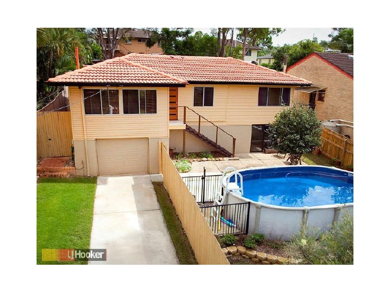 Arana Hills QLD 4054