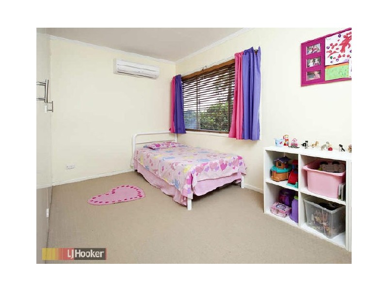 Arana Hills QLD 4054