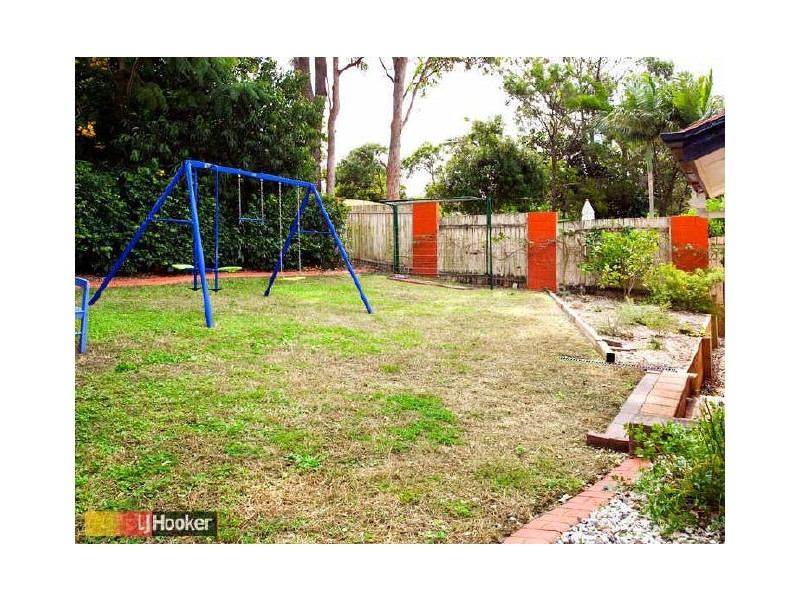 Arana Hills QLD 4054