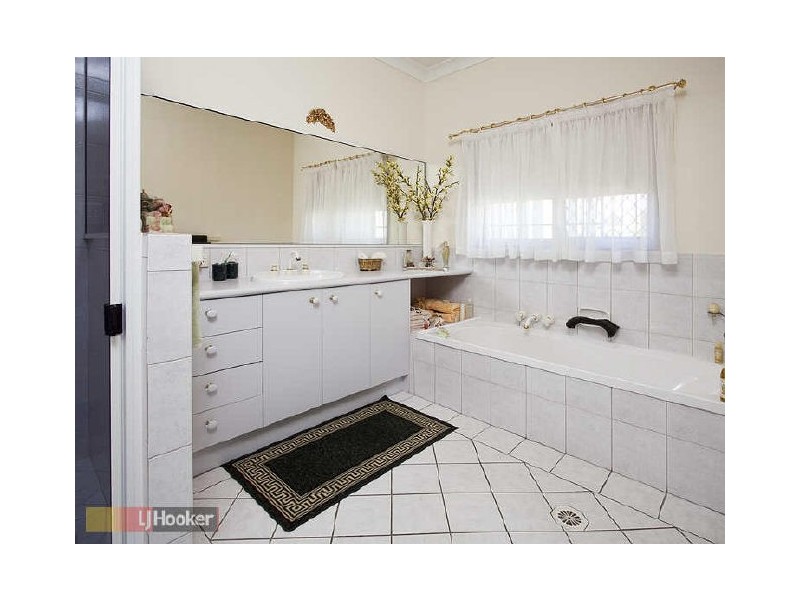 Albany Creek QLD 4035