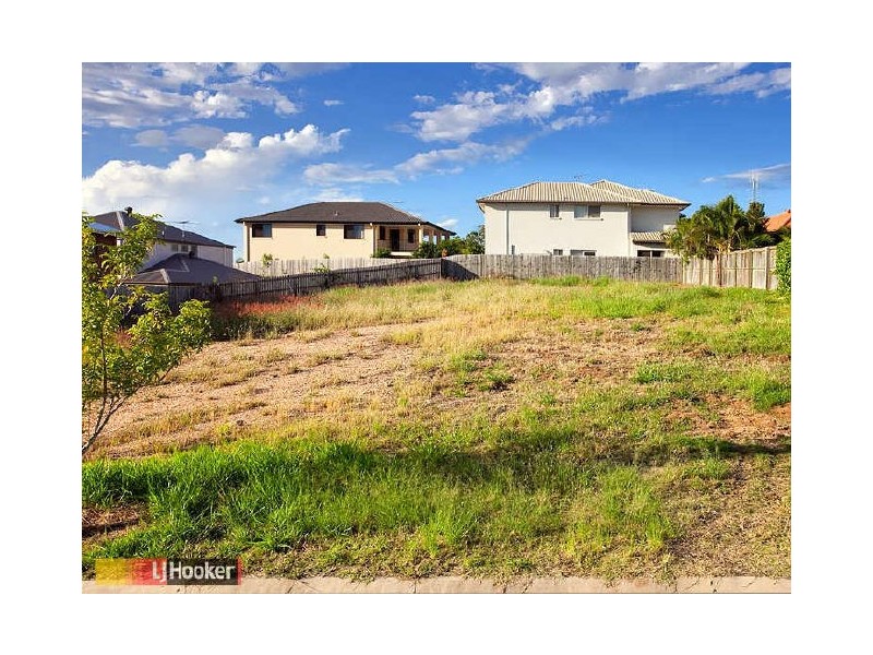15 Alberic Court, Eatons Hill QLD 4037