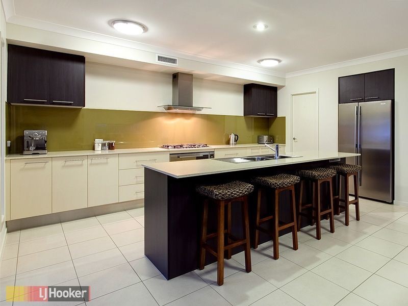 Eatons Hill QLD 4037