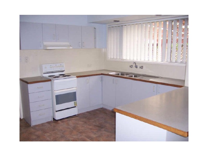 9 Danaus Court, Eatons Hill QLD 4037