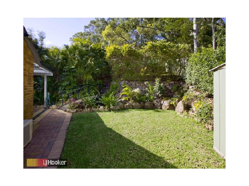 5 Letto Court, Eatons Hill QLD 4037