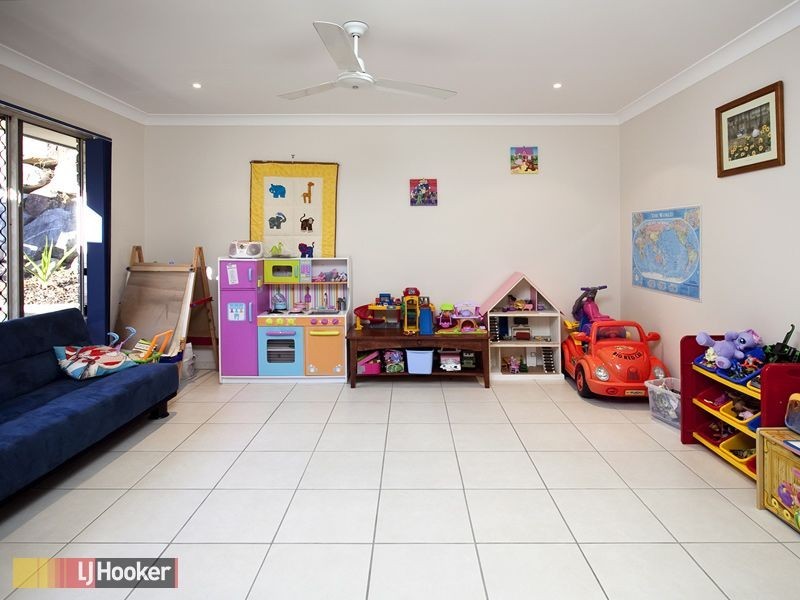 Eatons Hill QLD 4037