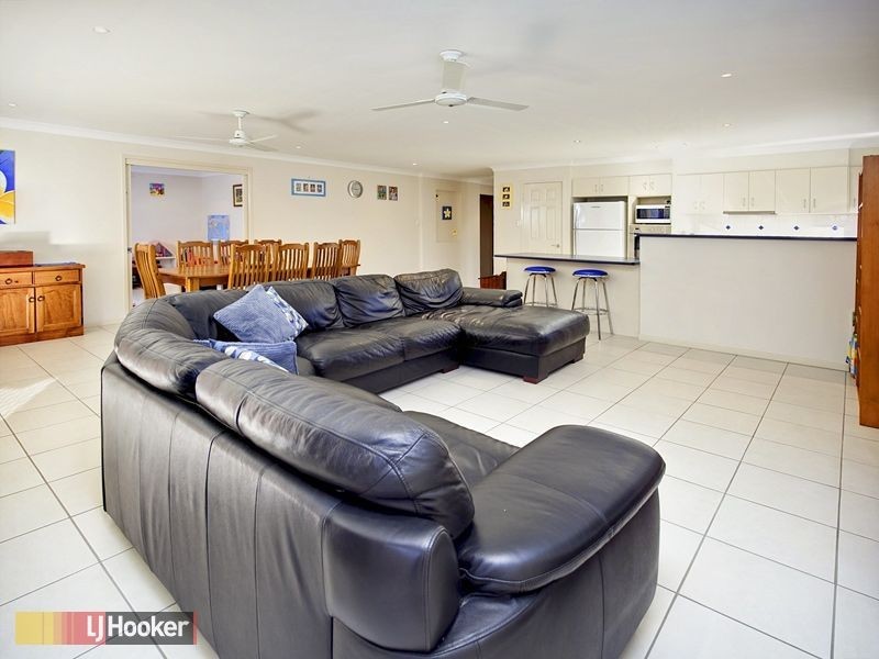 Eatons Hill QLD 4037