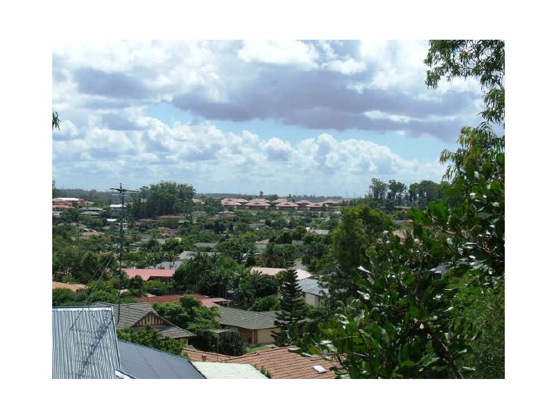 10 Preston Close, Albany Creek QLD 4035