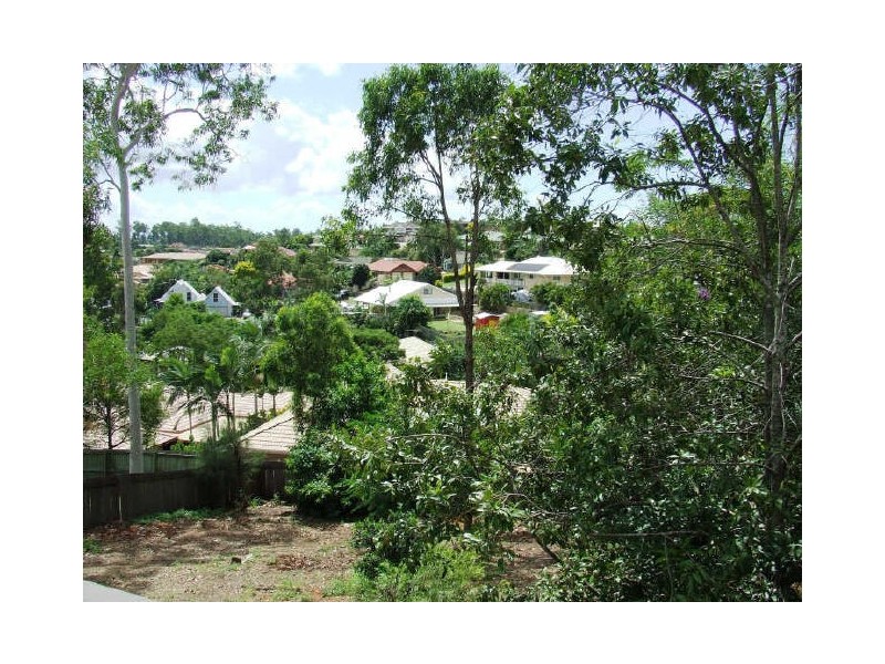 10 Preston Close, Albany Creek QLD 4035