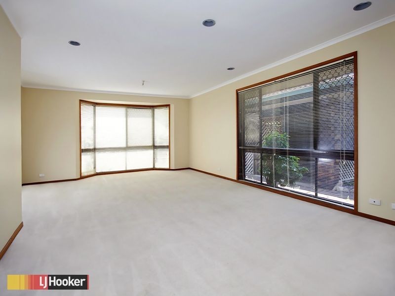 13 Hylacola Drive, Albany Creek QLD 4035