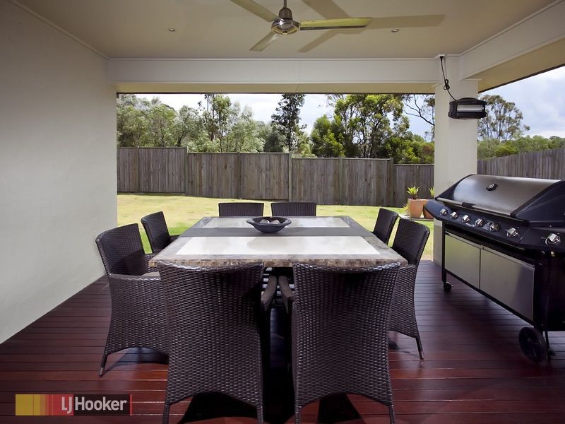 8 Rosevale Place, Warner QLD 4500