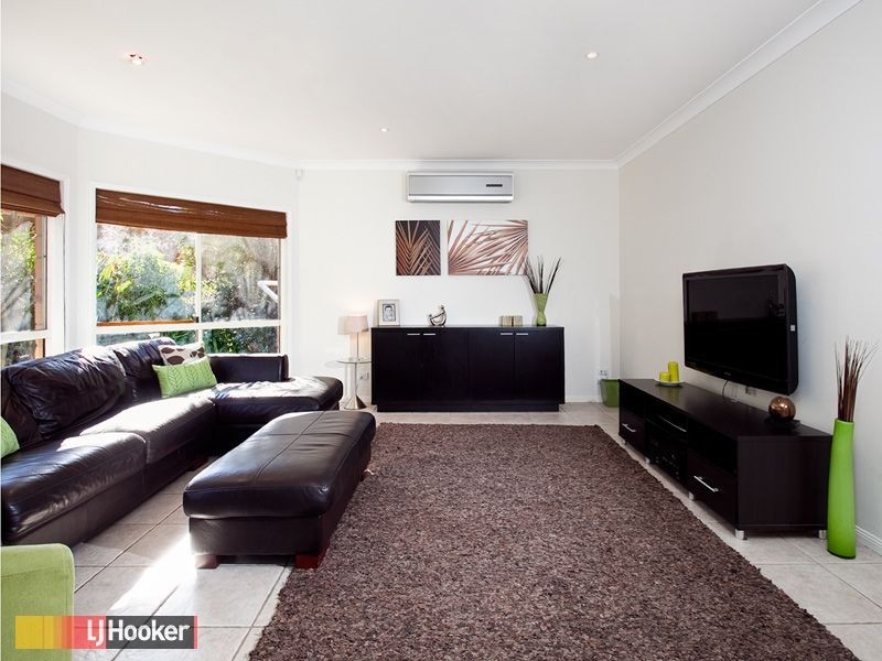 10 Mindi Court, Cashmere QLD 4500