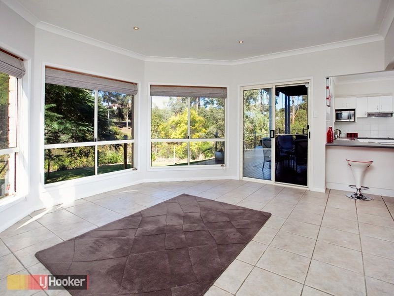 10 Mindi Court, Cashmere QLD 4500