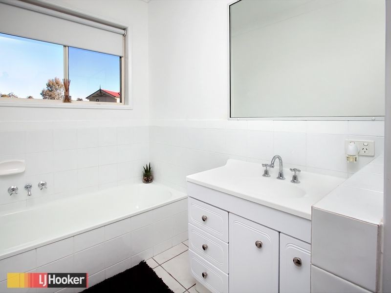 10 Mindi Court, Cashmere QLD 4500