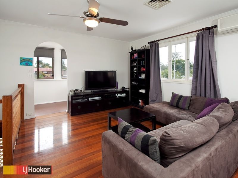 14 Crofty Street, Albany Creek QLD 4035