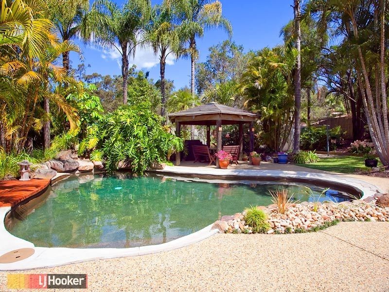 68 Ballinger Crescent, Albany Creek QLD 4035